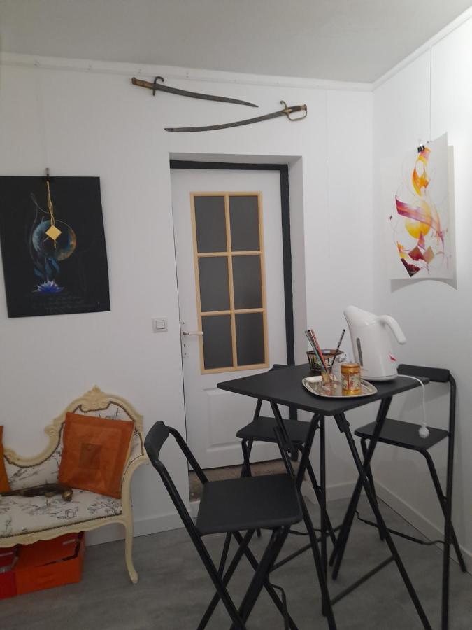 La Chambre De Garance Et Ses Couleurs D'Art Saint-Pol-de-Léon Exteriör bild