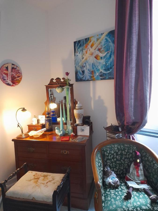 La Chambre De Garance Et Ses Couleurs D'Art Saint-Pol-de-Léon Exteriör bild